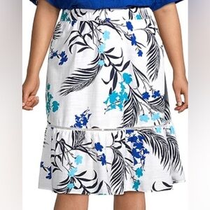 LIZ CLAIBORNE White Palm Skirt.